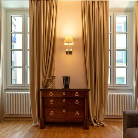 Cavallotti 22 * La Spezia